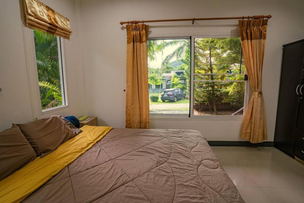 Little Yellow House- Aonang Ao Nang Buitenkant foto